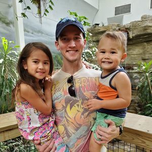 Meet your Posher, Warren